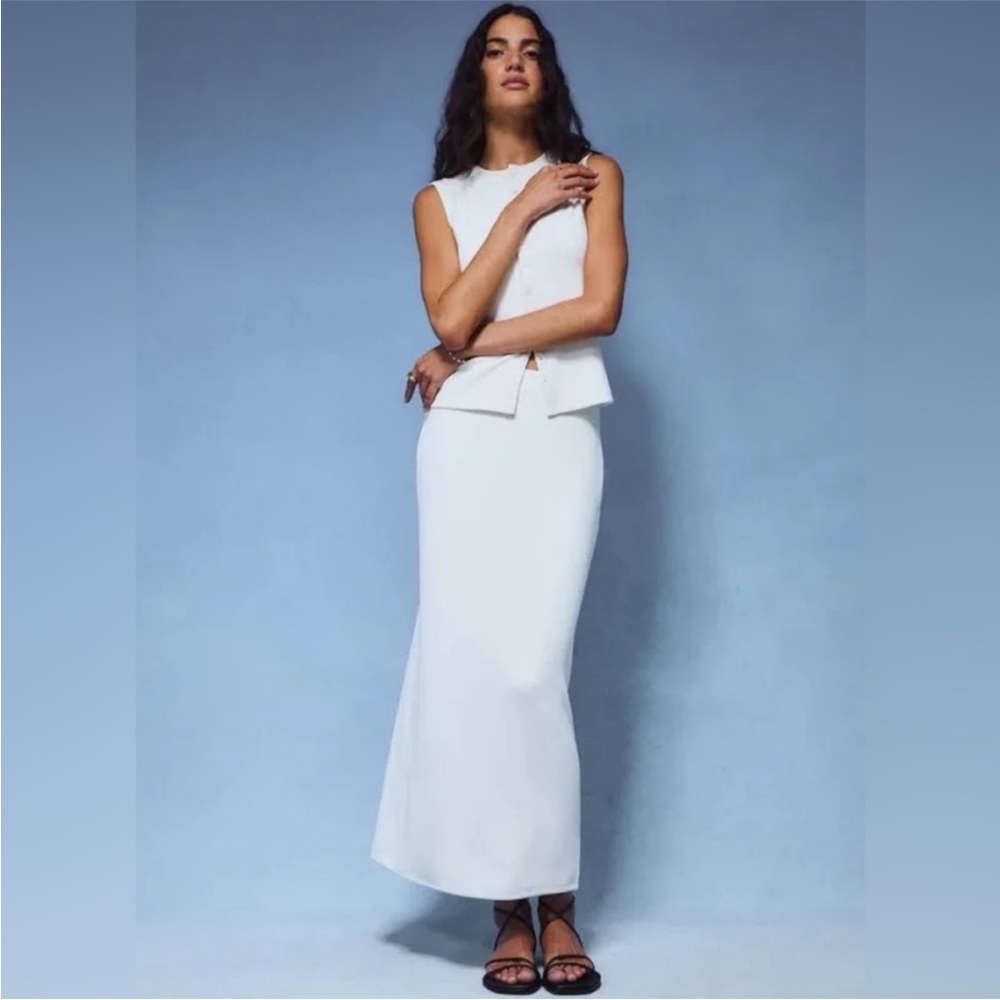 Abercrombie & Fitch White Ribbed Skirt & Tank Set